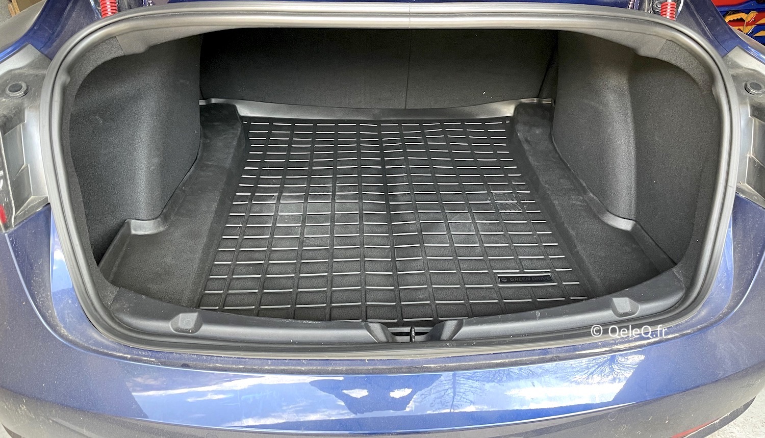 Test et avis sur le tapis de coffre arrière Tesla Model 3 GreenDrive (+  code promo -10%)